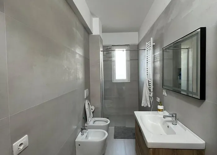 Elegant Seaview Escape Orikum